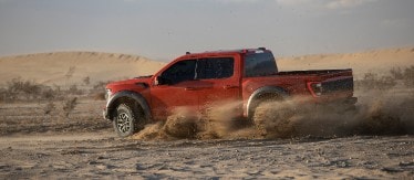 全新一代超性能越野皮卡王者福特F-150猛禽